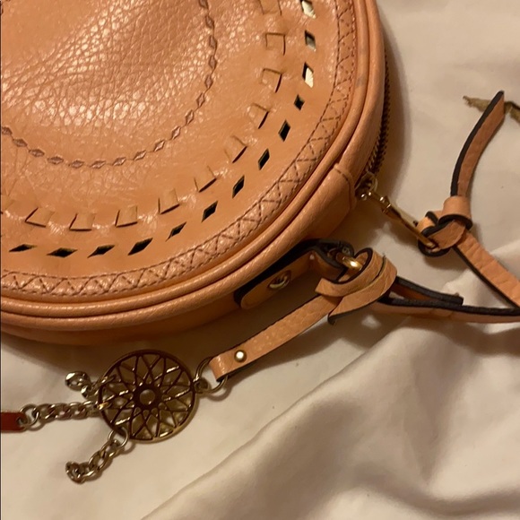 Peach color purse so cute by jessica simpson - Picture 5 of 6